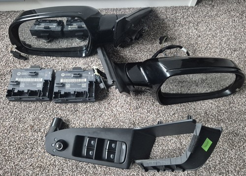 Audi black wing mirrors - black,