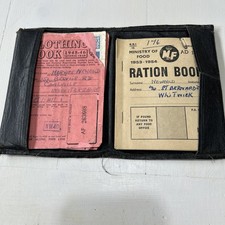 ORIGINAL  WW2 Clothing Ration Book& food 1945 & Coupons Coalville UK with Case 