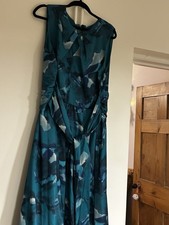 Phase Eight Corrin Dress Size