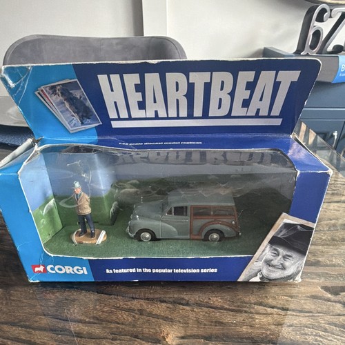 Corgi heartbeat cc01701 morris - corgi,