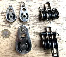 Job lot of 5 x sailing blocks. Two triples with beckets. Three singles