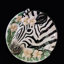 Vintage 3D Handpainted Zebra Head Collector Plate 23.5 cm