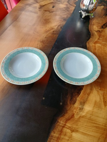Pair wedgwood aztec rimmed - wedgwood,