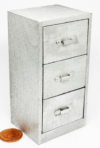Dolls house silver painted - silver,