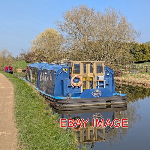 Photo narrowboat graceful - photo,