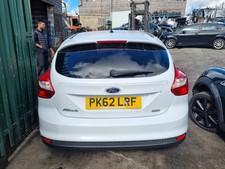 FORD FOCUS ZETEC 5 DOOR HATCHBACK 2012-2017 BUMPER (REAR) WHITE