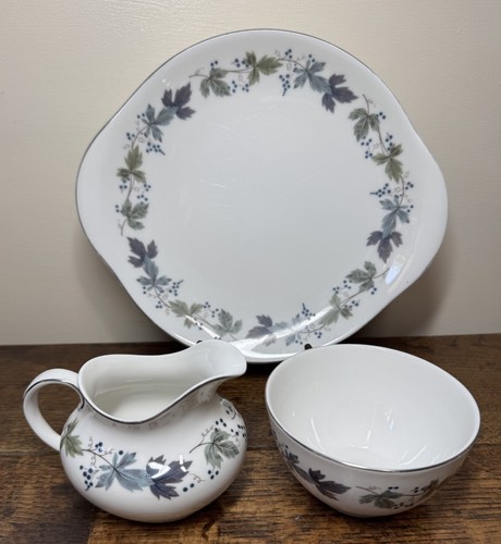 Royal doulton burgundy c - doulton, t.c