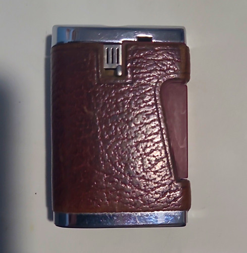 Ronson comet lighter - comet,