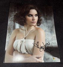 Sophia Bush signed 11x14 photo