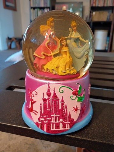 Disney princess christmas snow - christmas,