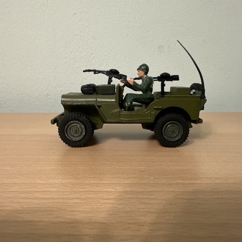 Dinky toys 615 army jeep - 615,