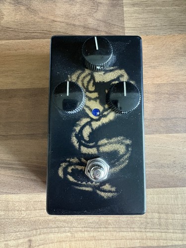 Lovepedal dragon fuzz - lovepedal,