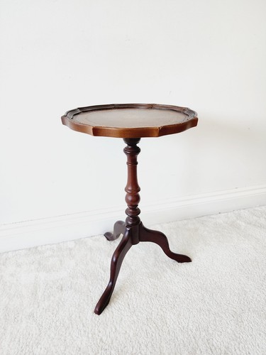 Small vintage brown leather - small,