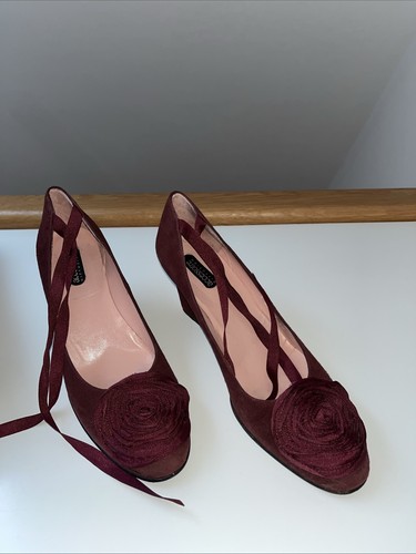 Burgundy suede wedge heel - burgundy,