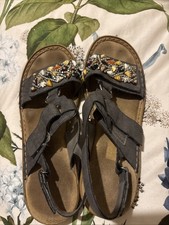 Reiker Ladies Grey Beaded