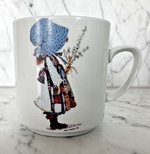 Holly hobbie cute 1970 - holly,