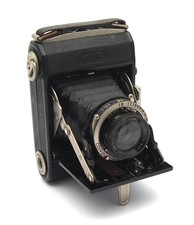 Zeiss Ikon Ikonta 520 Folding Camera w/ 7cm F3.5 Novar Lens - UK Dealer