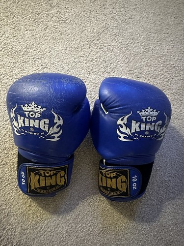 Top king muay thai gloves - top,