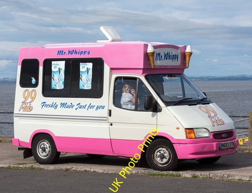 Photo 12x8 whippy in - whippy,