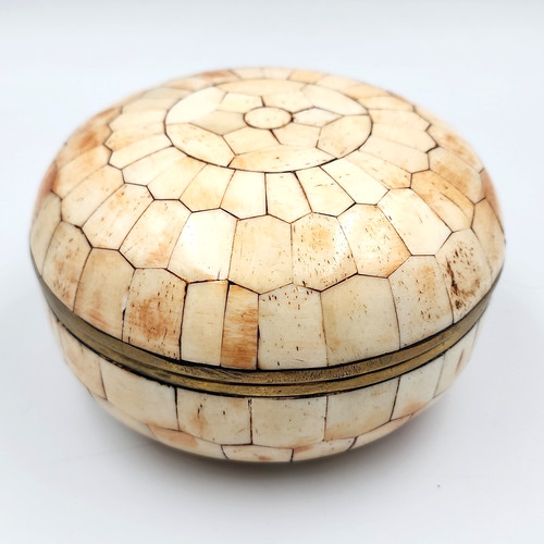Handmade round camel bone - camel,