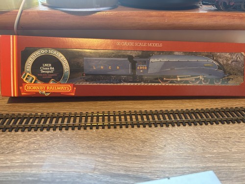 Hornby railways lner class - railways,