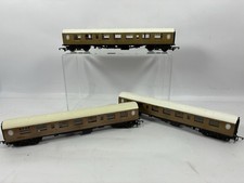 RAKE OF 3 X HORNBY OO GAUGE