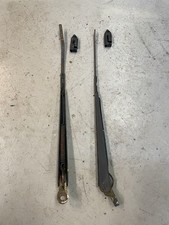 Suzuki Swift Mk1 1.3 GTi Windscreen Wiper Arms Left and Right