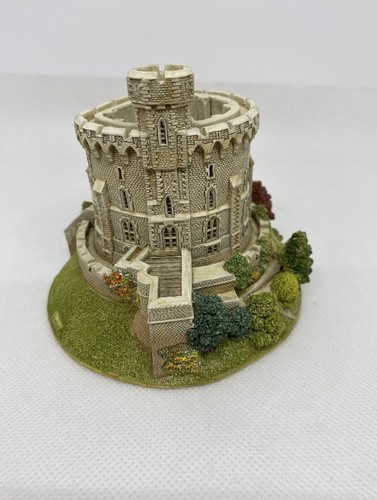 Lilliput lane round tower - lane, at