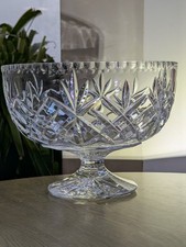 Crystal large pedestal
