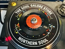 GLORIA JONES🕺🏽TAINTED