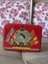 Vintage 1953 Queen Elizabeth