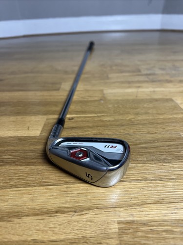Taylormade r11 iron - /,