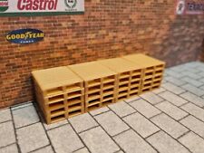 UK Style Pallet x20 1/43 Scale