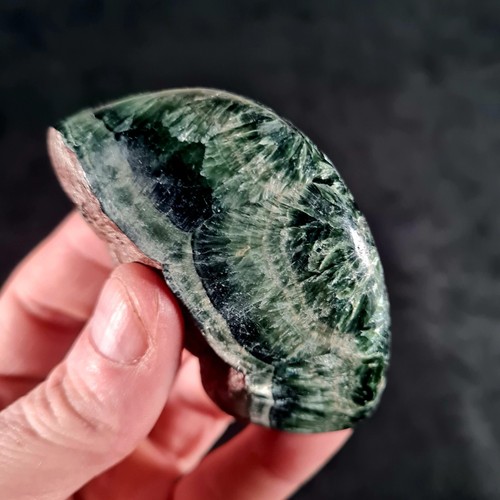Clinochlore var seraphinite - clinochlore,