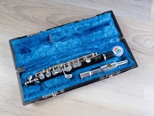 Yamaha YPC-31 Piccolo - black, plus case