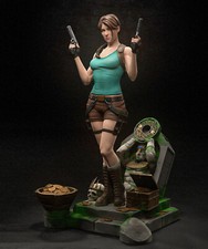Painted Lara Croft Statue 1/4