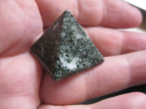 Stonehenge small pyramid - small,