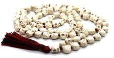 Howlite Skull Mala, Skull