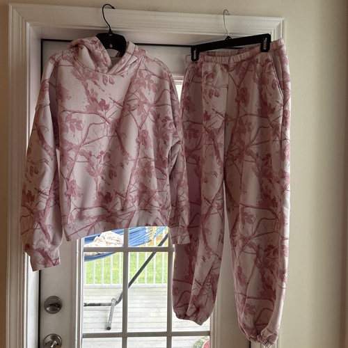 Abercrombie fitch women s - &, women’s