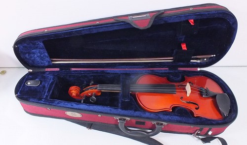Stentor student 1 2 size - ii,