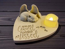 Animal pet memorial with