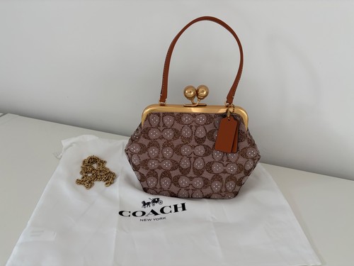 Coach kisslock crystal - 16,