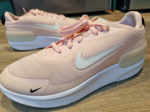 Women hardly used nike - used,
