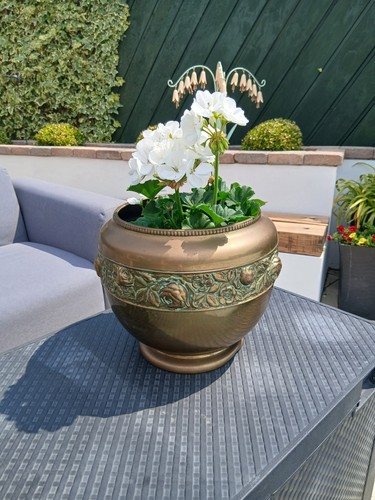 Antique metal brass planter - planter, /