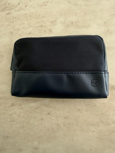 Lufthansa dark blue amenity