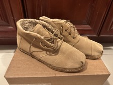 TOMS Toffee Bota Boots Faux Shearling Suede Lace-Up Size 10.5M