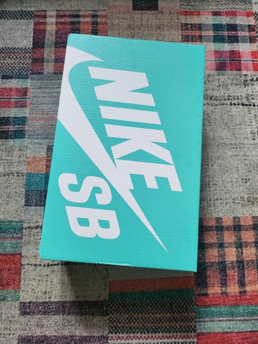 Nike empty shoe box - nike, sb