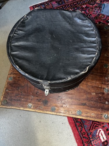 Vintage hat box case - vintage,