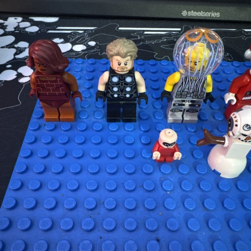 Lego minifigures bundle - minifigures,