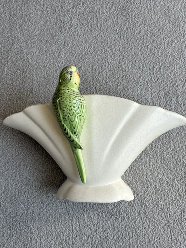 Lovely art deco falcon - ,